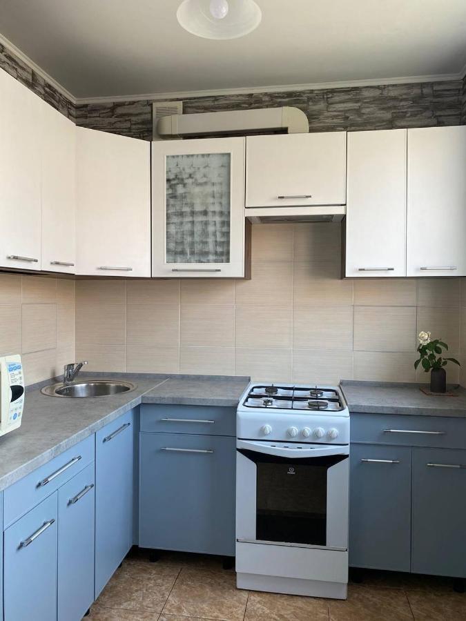 Красивая 3 К Кв Центр М Гагарина М Спортивная Kharkiv Exterior photo